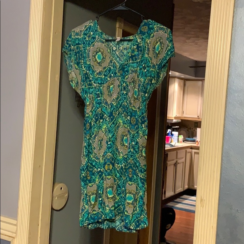Dress - Picture 1 of 1